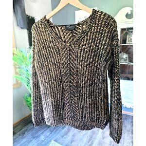 EUC Romeo and Juliet Sweater - Medium